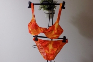 Oranje bikini 44